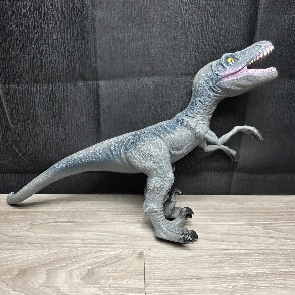 The Unbranded Brand 2014 velociraptor